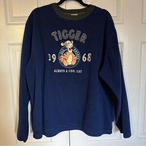 Winnie the Pooh Tigger sweatshirt sz L